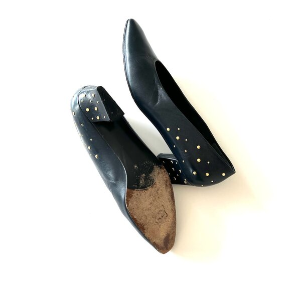 Vintage Stuart Weitzman Black Leather Gold Studded Kitten Heels - Picture 3 of 4